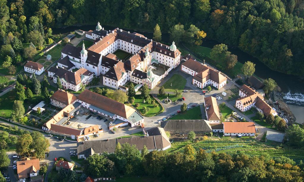 Gaestehaeuser St. Marienthal Exterior foto